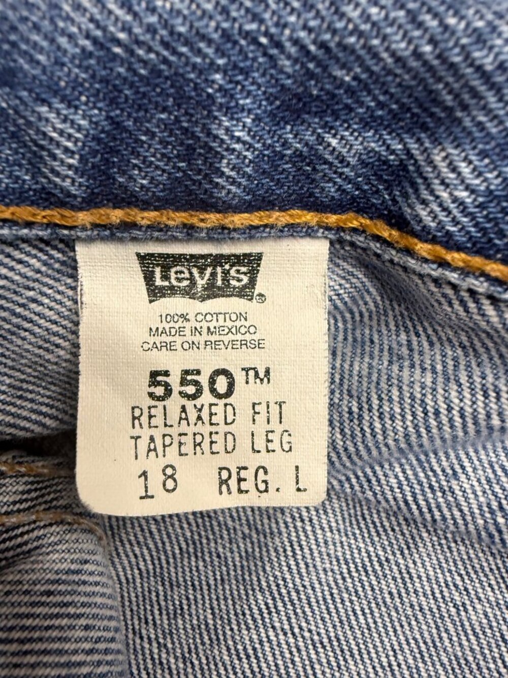 Vintage 90's Levi's 550 Relaxed Fit Tapered Leg Women's Denim Jeans Size 18 - Picture 3 of 10
